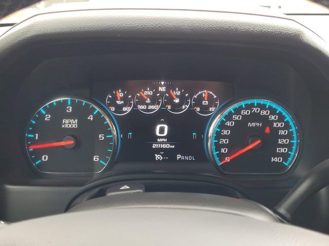 Used 2017 Chevrolet Suburban LT image 36