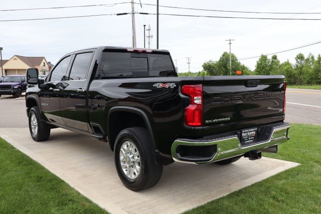 Used 2023 Chevrolet Silverado 2500 LTZ w/ LTZ Convenience Package AWD/4WD image 38