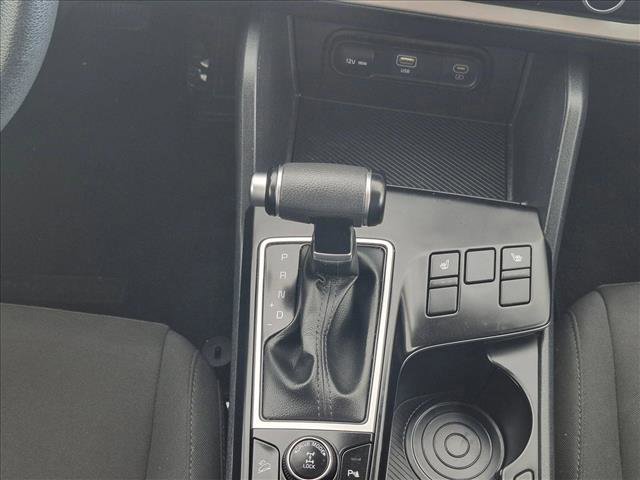 Used 2024 Kia Sportage LX image 12