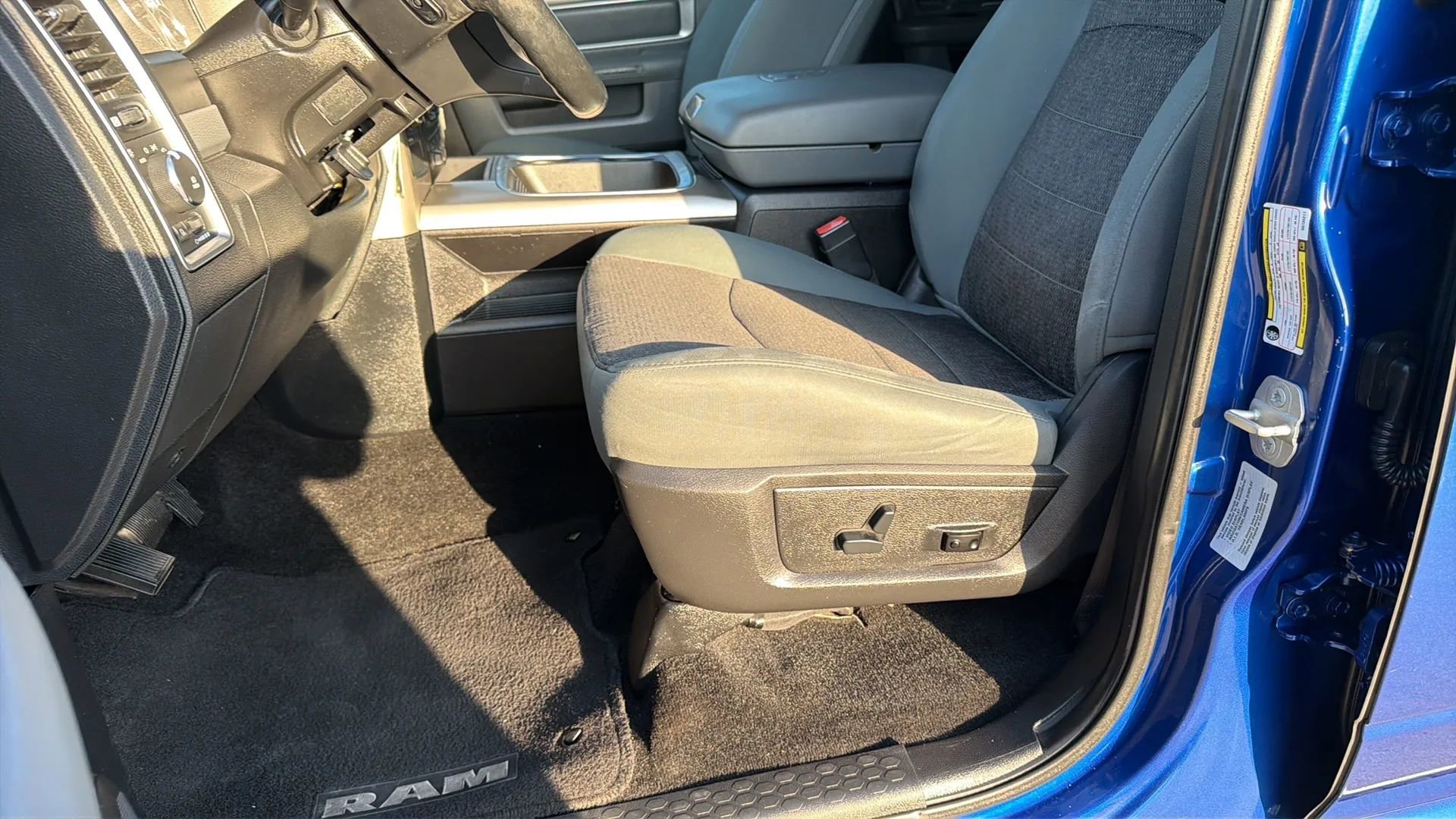 Used 2016 RAM 2500 Lone Star AWD/4WD image 60