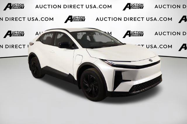 Used 2026 Toyota C-HR AWD/4WD image 46