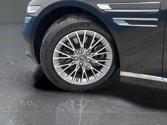 Used 2024 Genesis G80 2.5T image 32