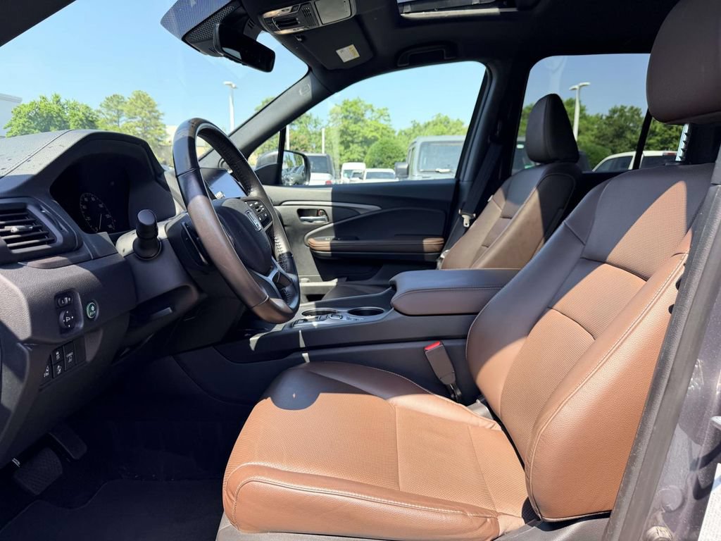 Used 2025 Honda Ridgeline RTL image 15