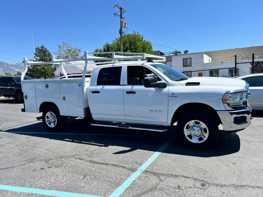 Used 2024 RAM 3500 Tradesman w/ Chrome Appearance Group AWD/4WD image 24