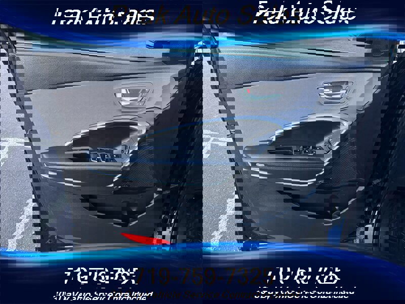 Used 2017 Hyundai Santa Fe Sport w/ Cargo Package image 11