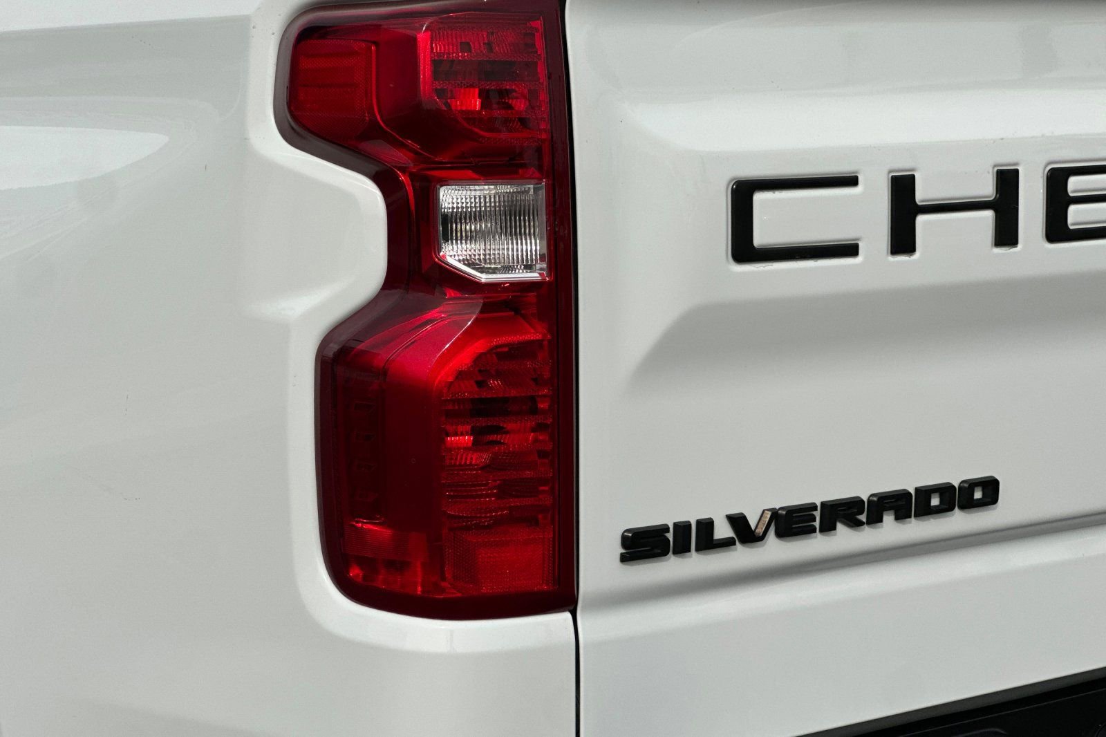 Used 2024 Chevrolet Silverado 1500 Custom image 36