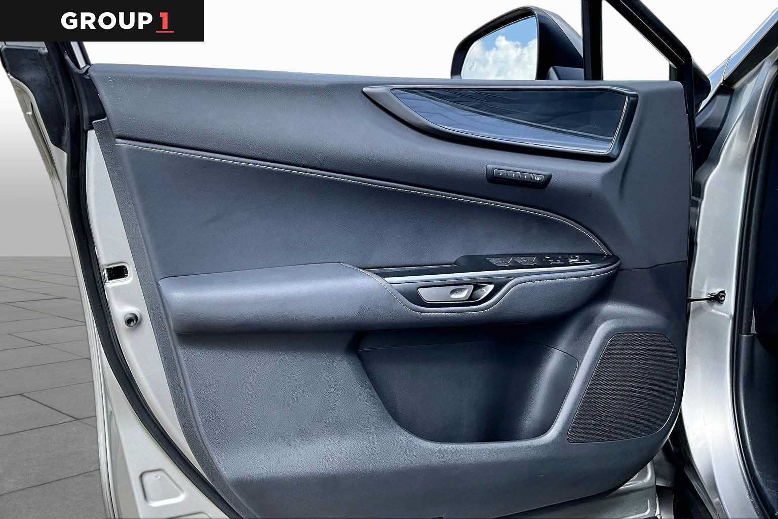 Used 2025 Lexus NX 250 FWD w/ Accessory Package (Z2) image 19