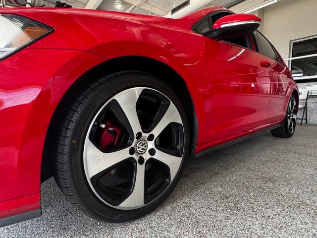 Used 2018 Volkswagen GTI S image 13