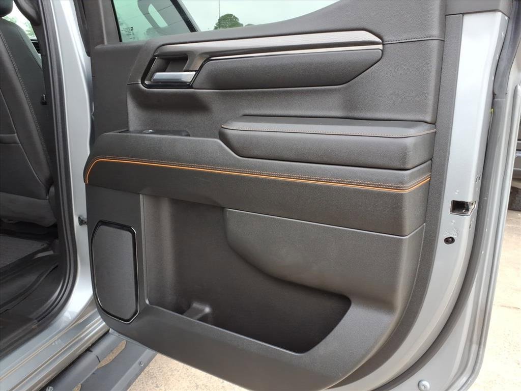 Used 2023 GMC Sierra 1500 AT4 w/ AT4 Premium Package image 15