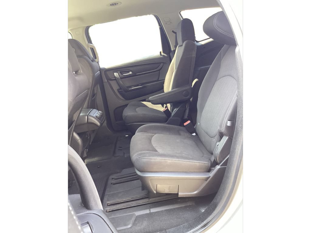 Used 2017 Chevrolet Traverse LT AWD/4WD image 13