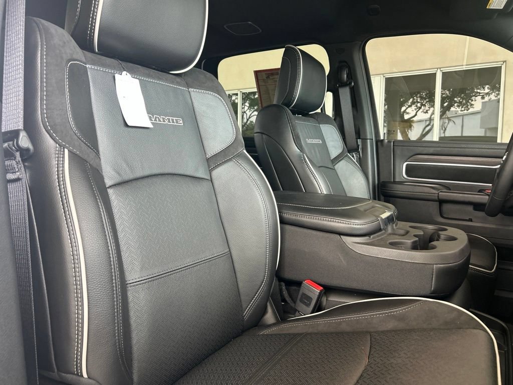 Used 2026 RAM 2500 Laramie AWD/4WD image 28