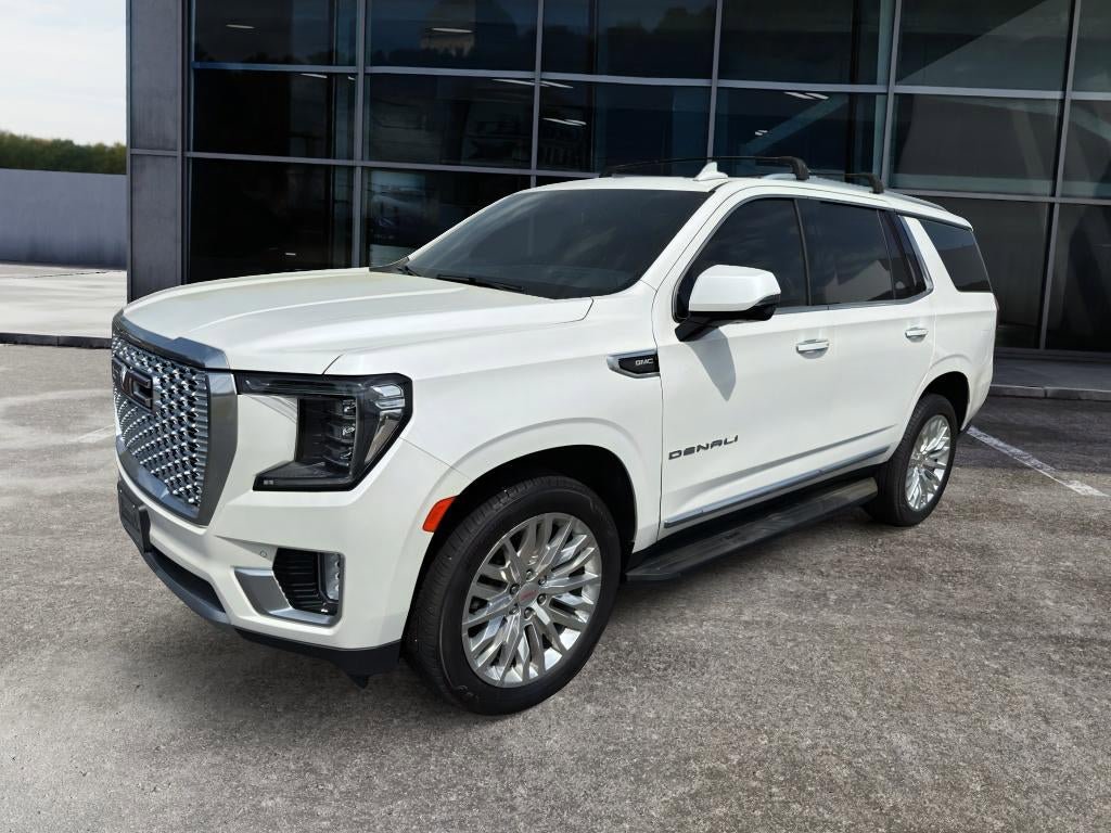 Used 2024 GMC Yukon Denali image 3