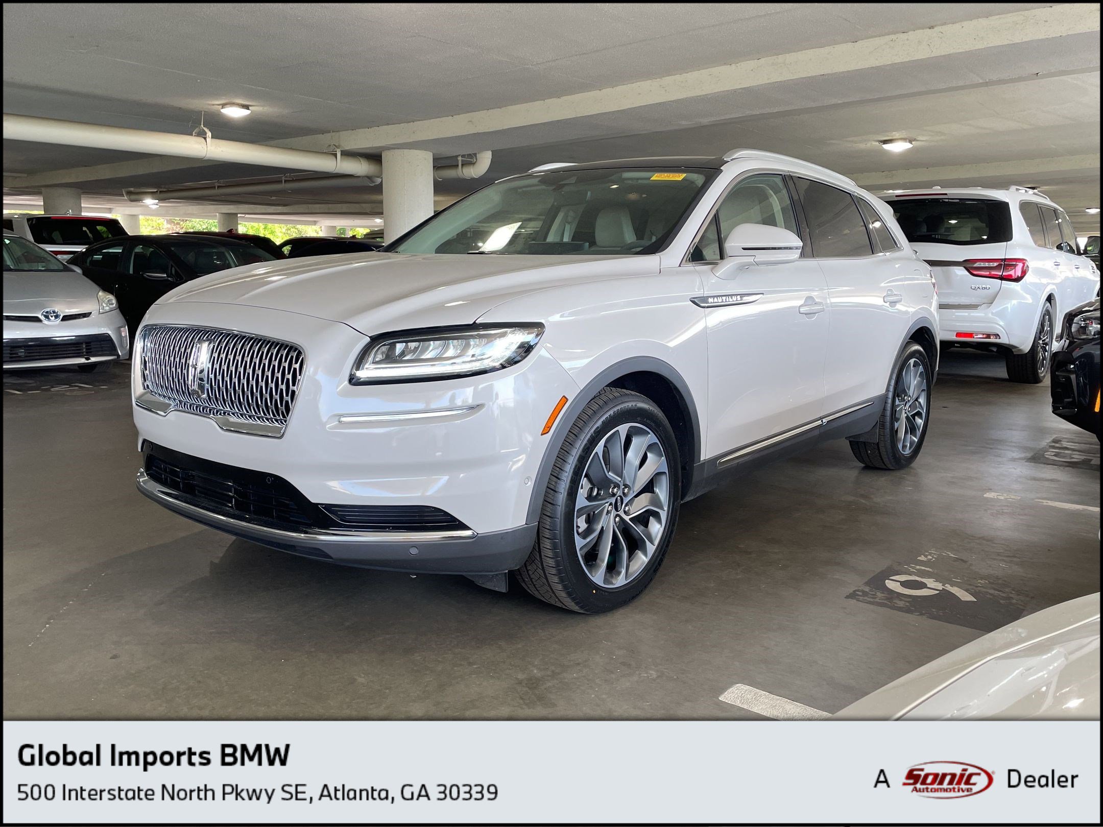 Used 2022 Lincoln Nautilus Reserve w/ Equipment Group 201A AWD/4WD image 1