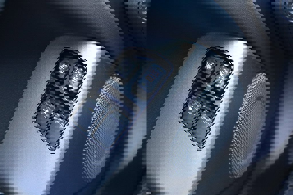 Used 2012 Mitsubishi Eclipse GT image 39