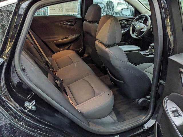 Used 2024 Chevrolet Malibu LT image 16