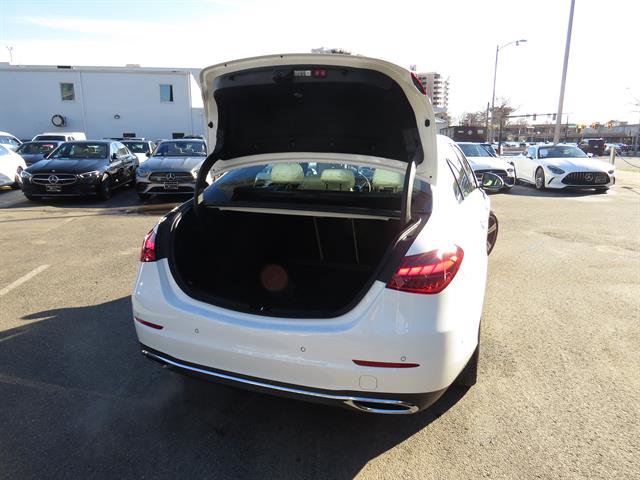 Used 2025 Mercedes-Benz C 300 4MATIC Sedan image 30