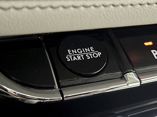 New 2026 Lincoln Aviator 2WD image 21