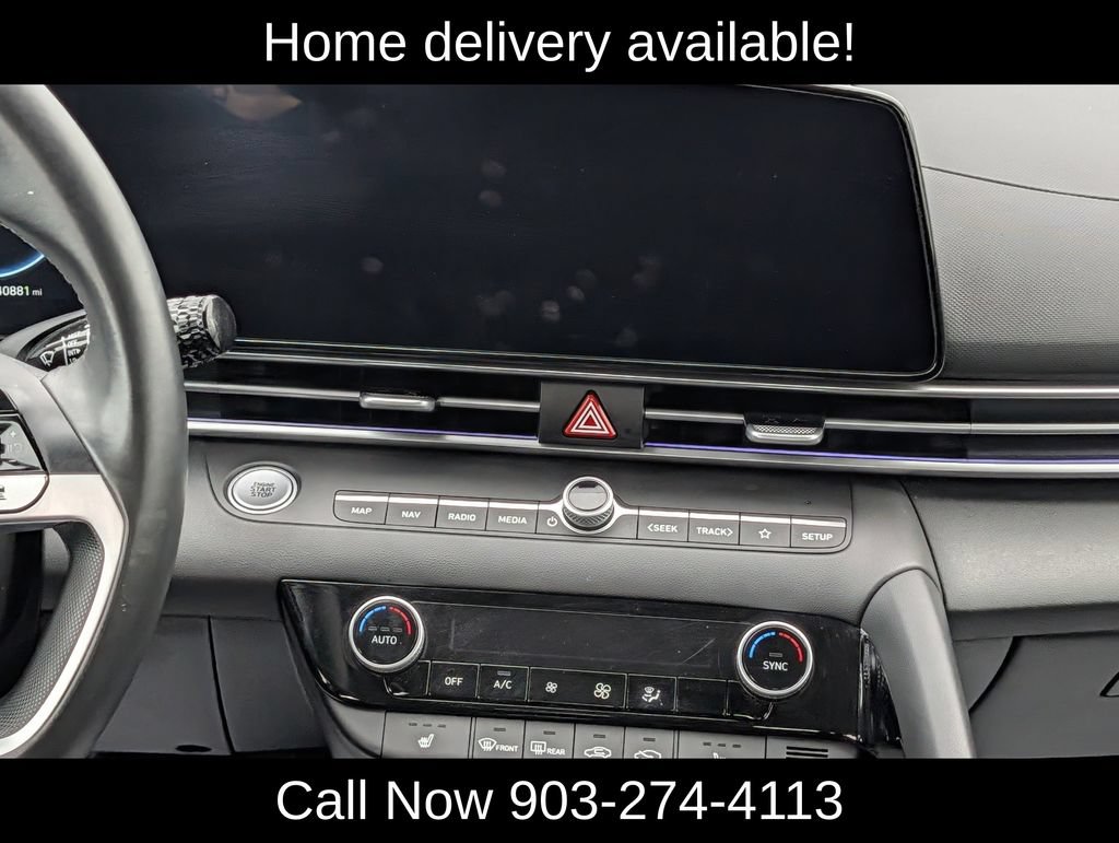 Used 2025 Hyundai Elantra SEL FWD image 17