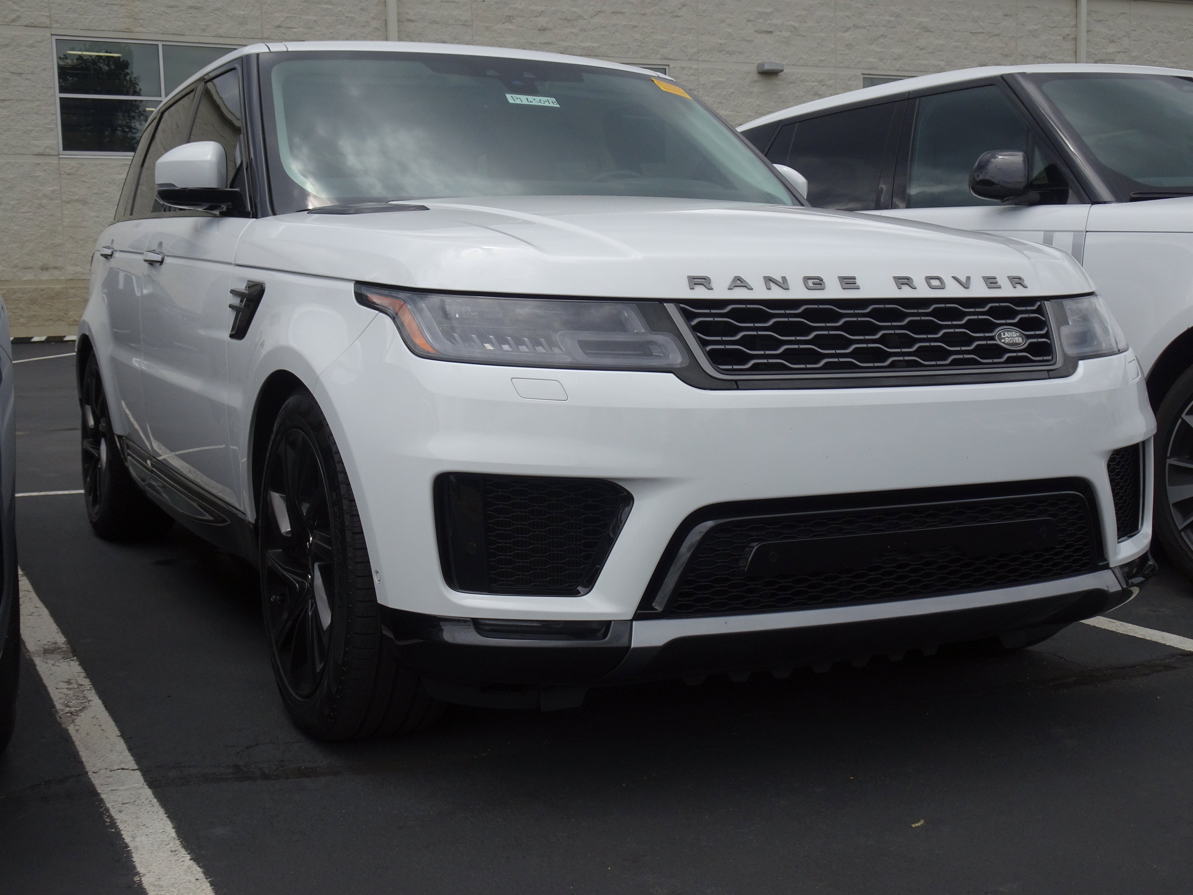 Certified 2022 Land Rover Range Rover Sport HSE Silver Edition AWD/4WD image 4