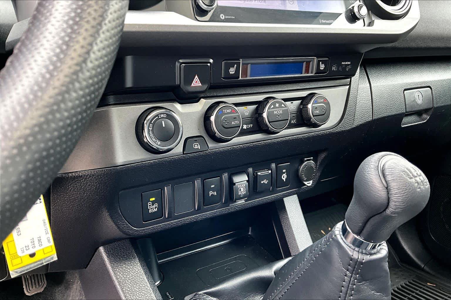 Used 2023 Toyota Tacoma TRD Off-Road w/ TRD Premium Off Road Package AWD/4WD image 34