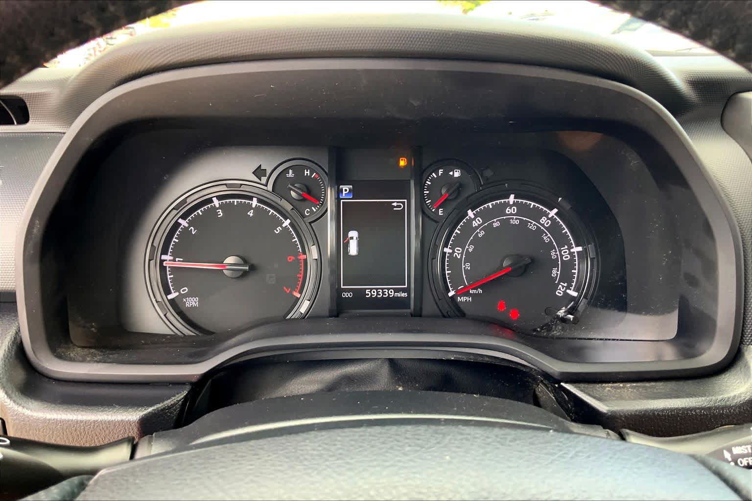 Used 2024 Toyota 4Runner SR5 AWD/4WD image 25