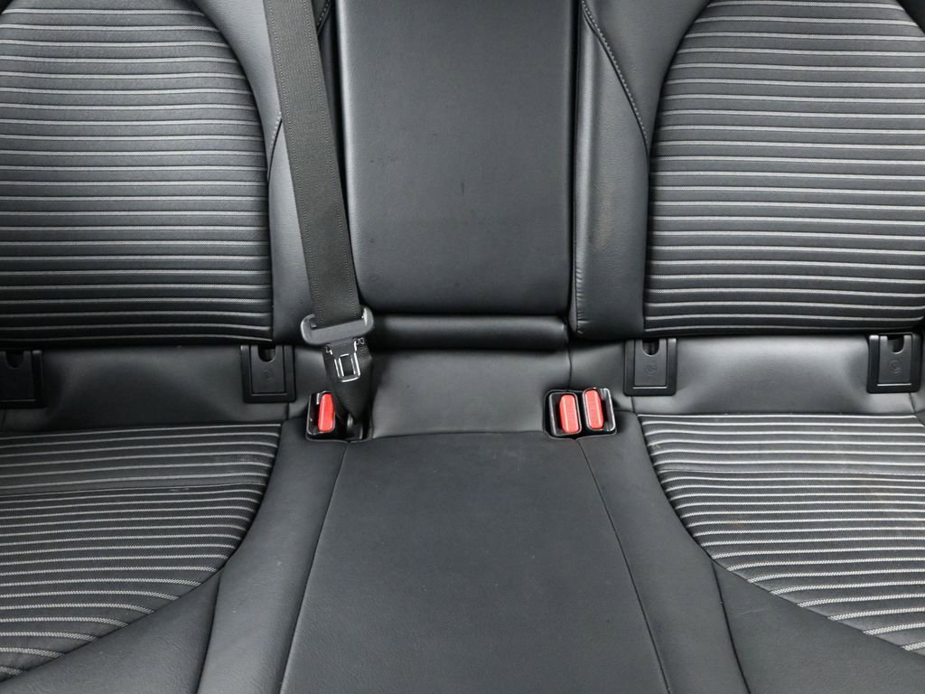 Used 2024 Toyota Camry SE image 27