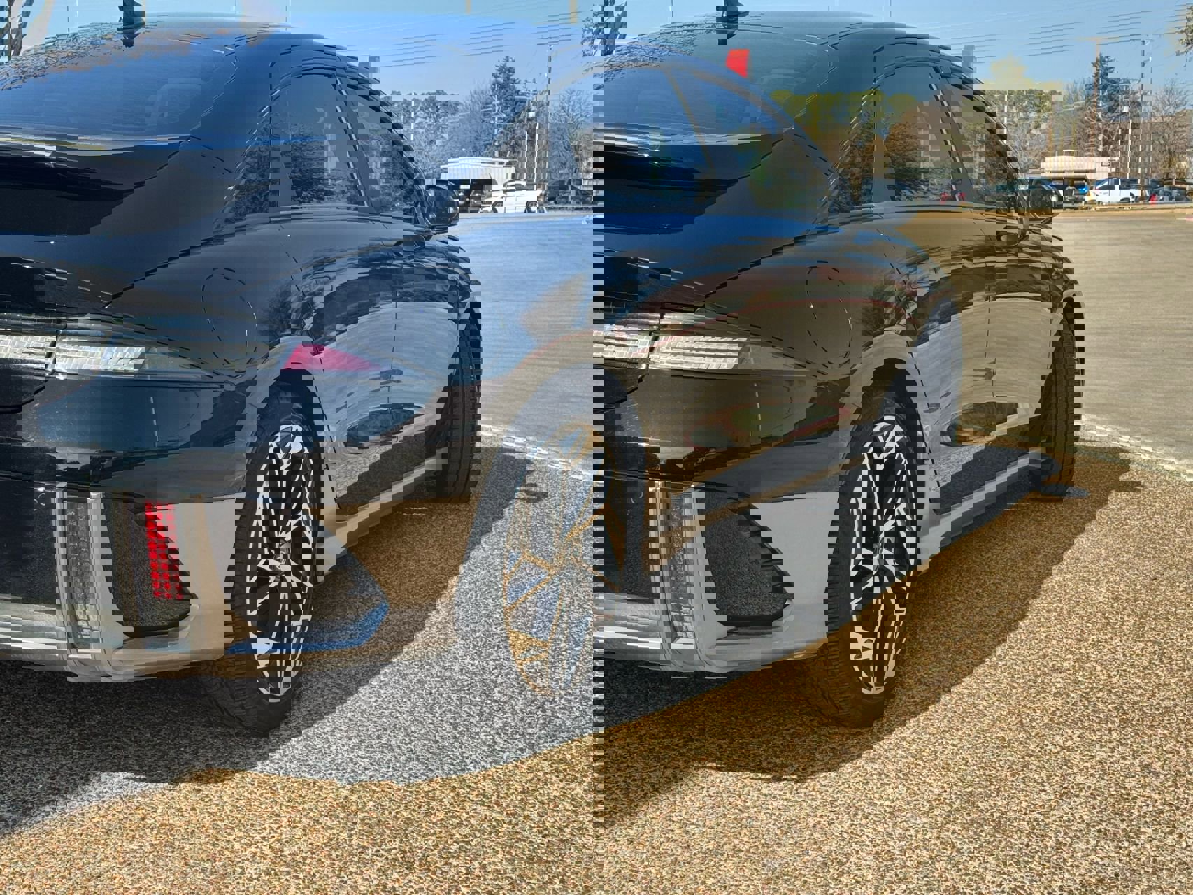 Used 2023 Hyundai Ioniq 6 SEL image 5