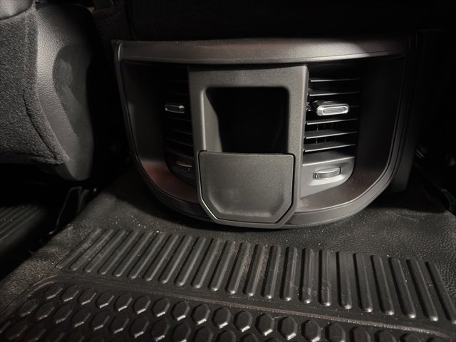 Used 2025 RAM 2500 Tradesman w/ Chrome Appearance Group image 13