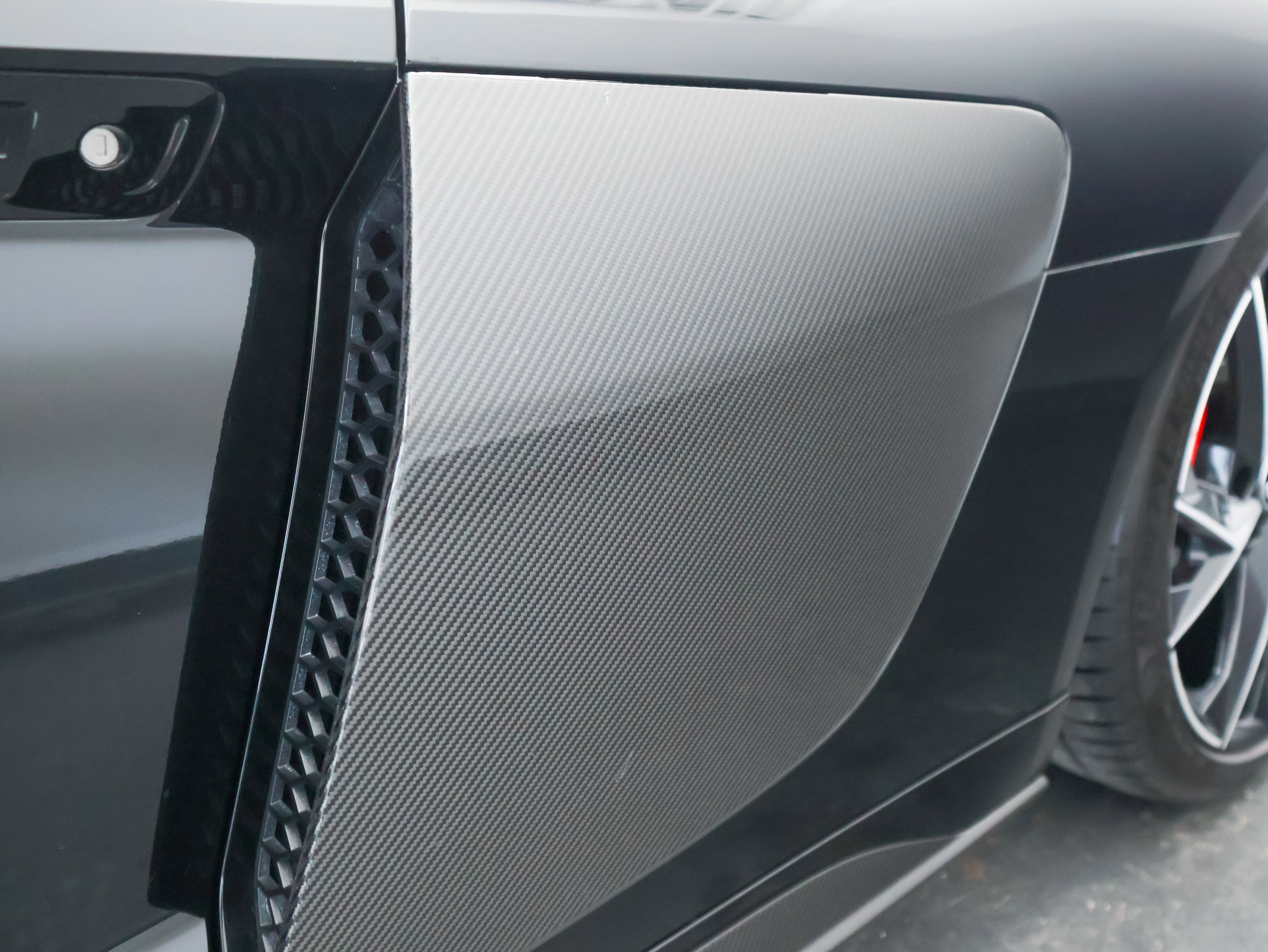 Used 2020 Audi R8 V10 performance image 41