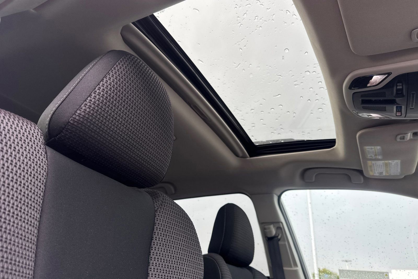 Used 2025 Subaru Outback Premium image 20