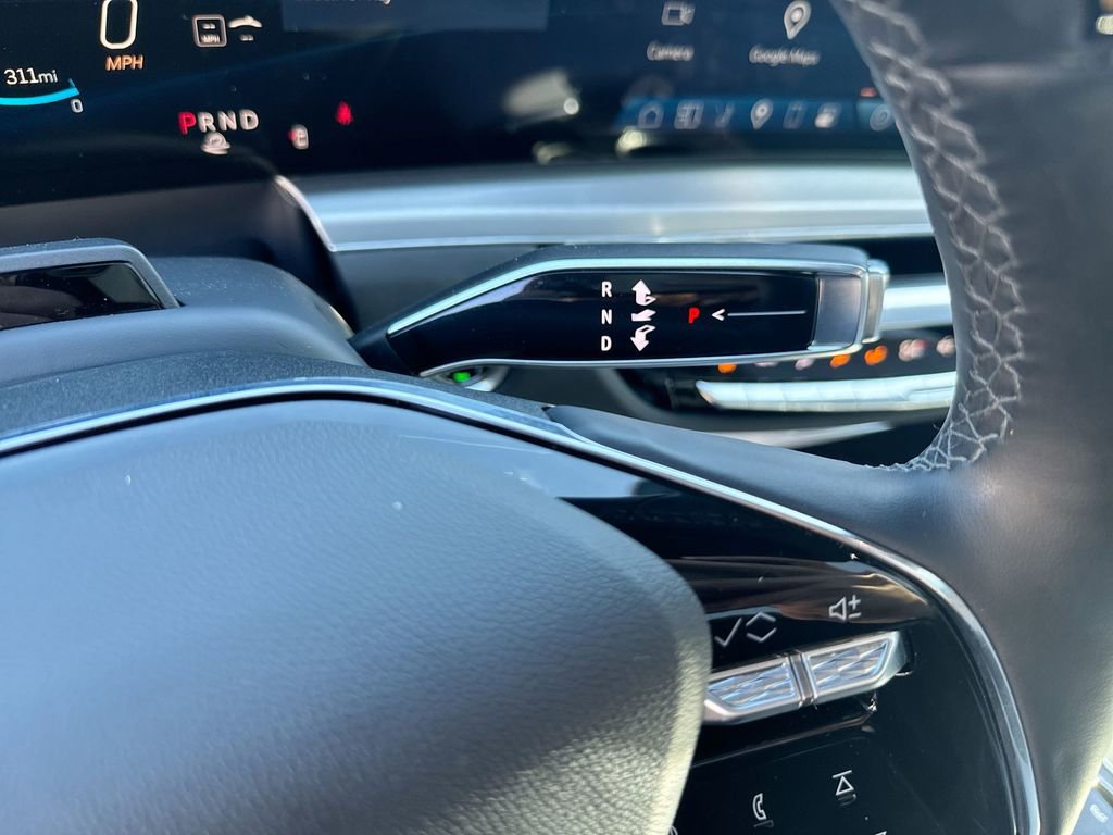 Used 2025 Cadillac Lyriq Luxury w/ LPO, Floor Liner Package image 23