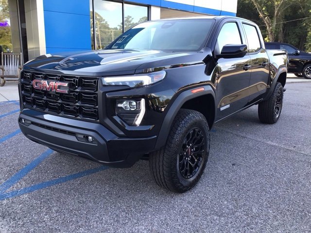 New 2026 GMC Canyon Elevation w/ Convenience Package image 2