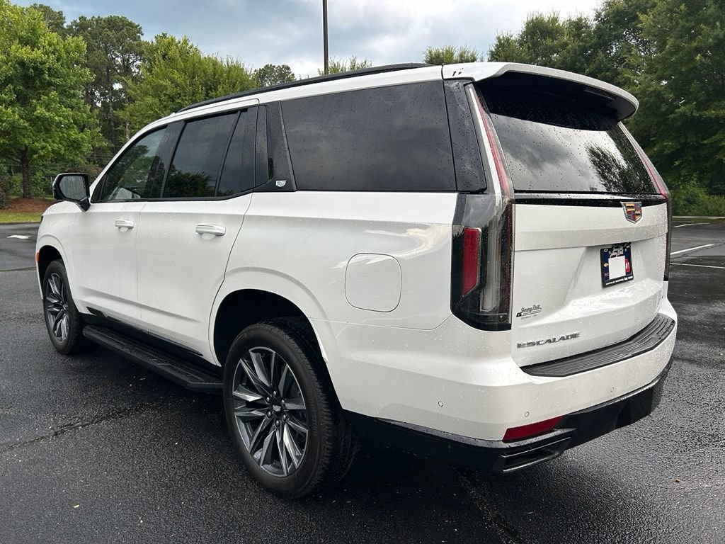 Used 2024 Cadillac Escalade Sport AWD/4WD image 23