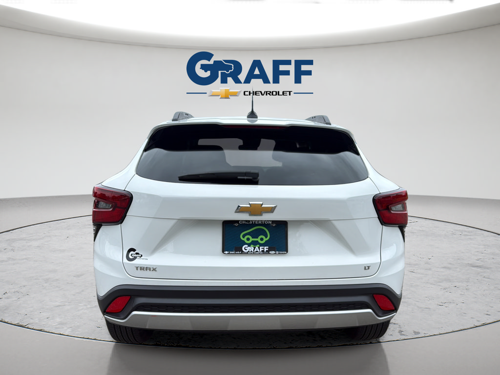 Used 2024 Chevrolet Trax LT FWD image 6