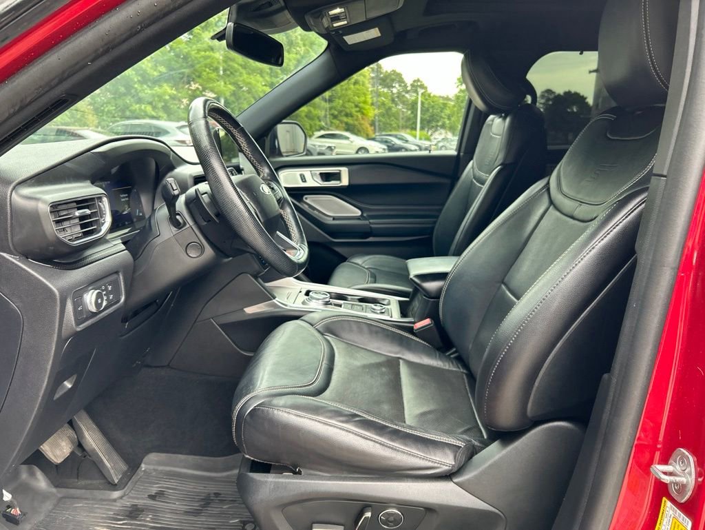 Used 2020 Ford Explorer ST w/ ST Street Pack AWD/4WD image 17