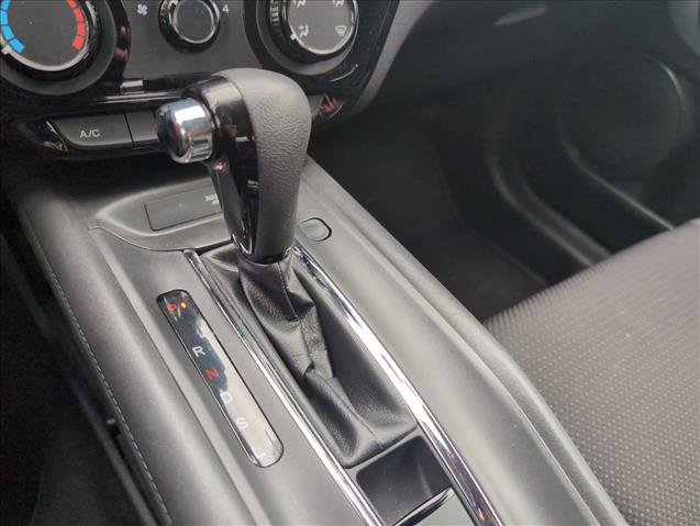 Used 2019 Honda HR-V LX image 15