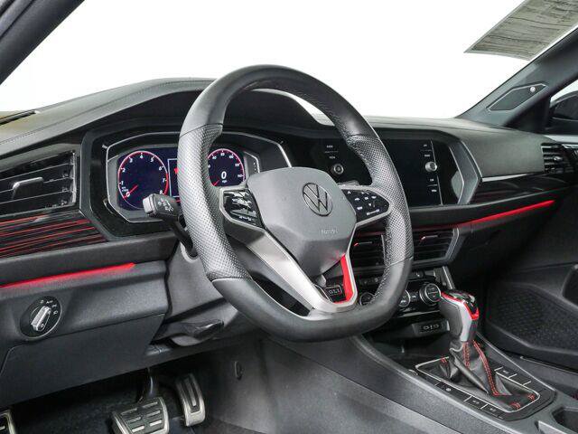 Used 2022 Volkswagen Jetta GLI Autobahn FWD image 5