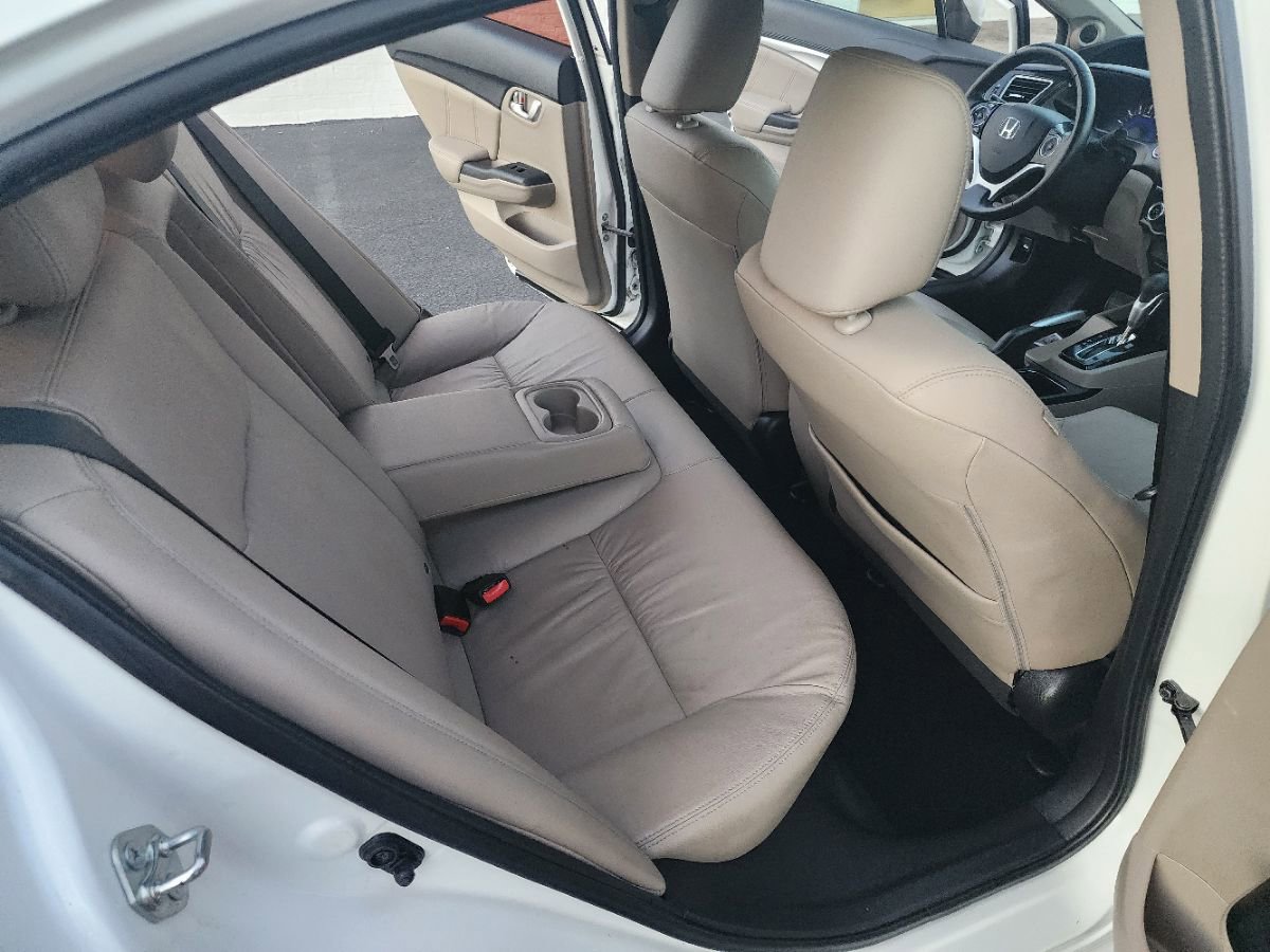 Used 2015 Honda Civic EX-L image 11