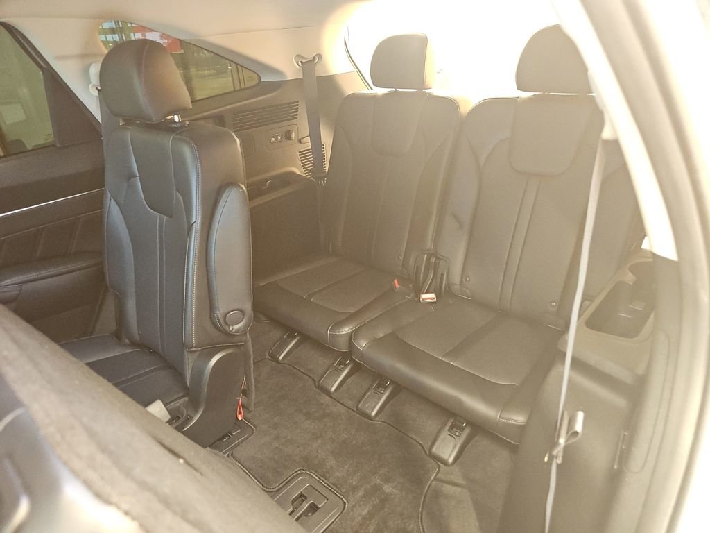 Used 2023 Kia Sorento SX image 45