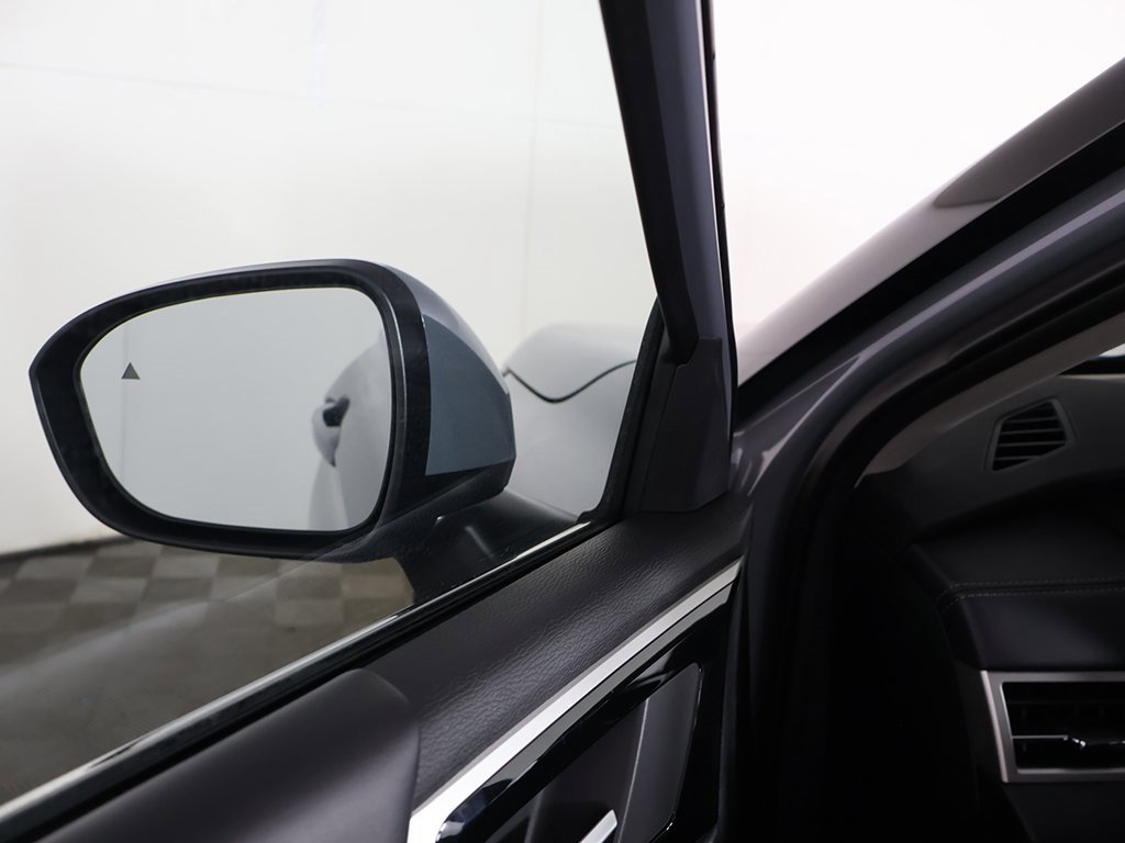 New 2025 Mitsubishi Outlander SE image 40