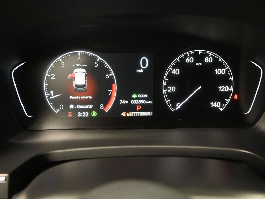 Used 2023 Honda Pilot Touring image 11