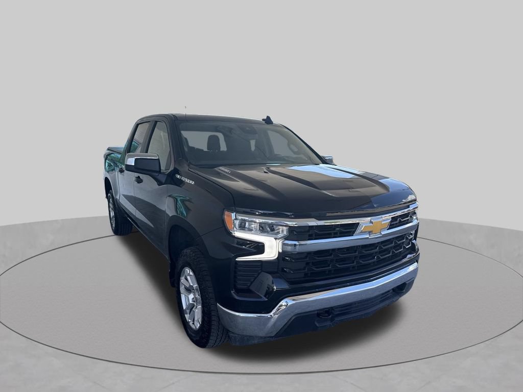 Used 2024 Chevrolet Silverado 1500 LT AWD/4WD image 13