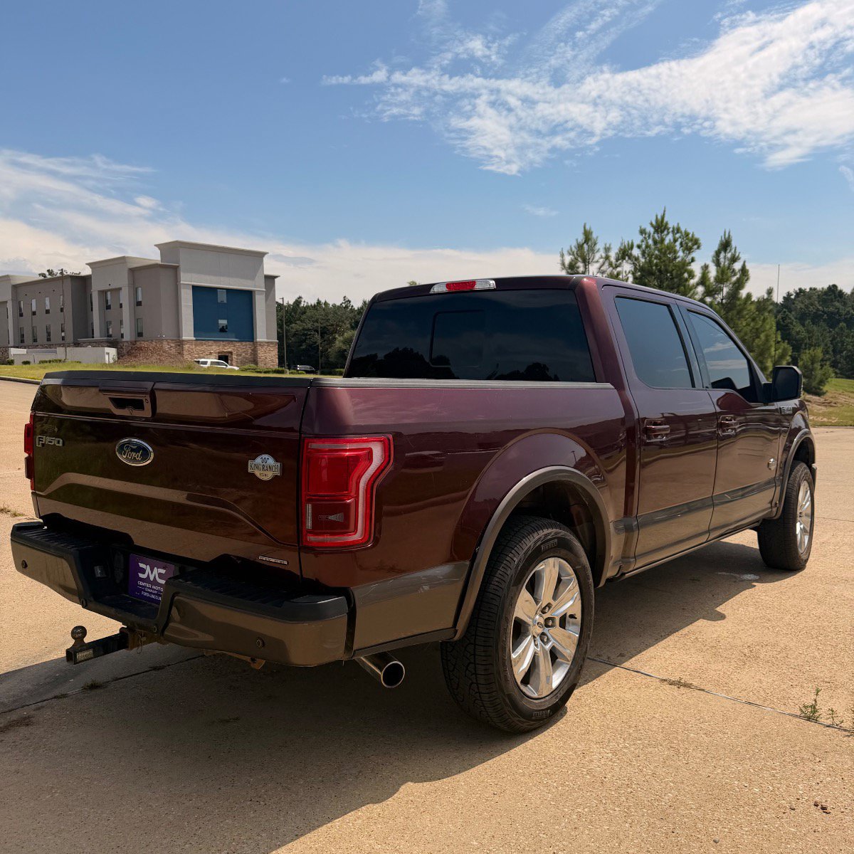 Used 2016 Ford F150 King Ranch w/ Equipment Group 601A Luxury AWD/4WD image 5
