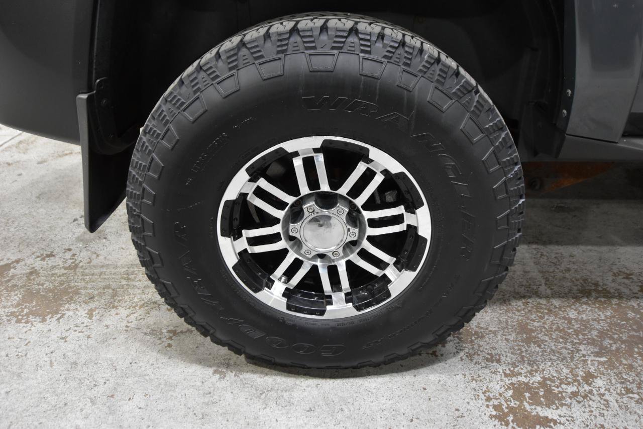 Used 2009 HUMMER H3 Luxury AWD/4WD image 42