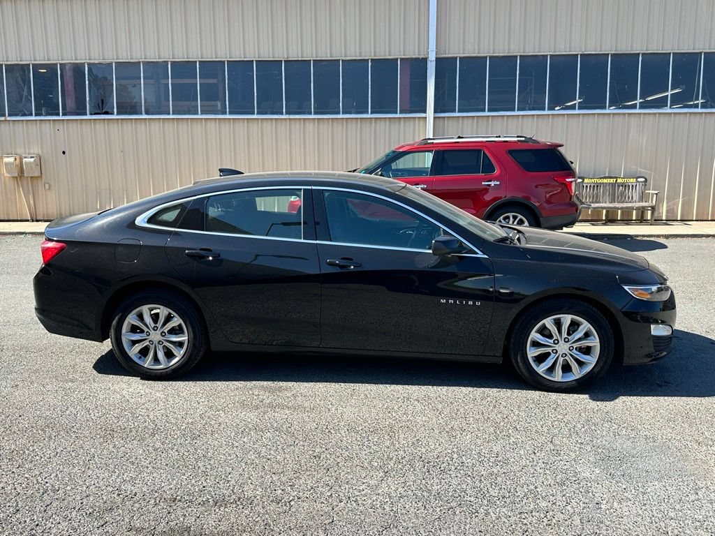 Used 2024 Chevrolet Malibu LT FWD image 9