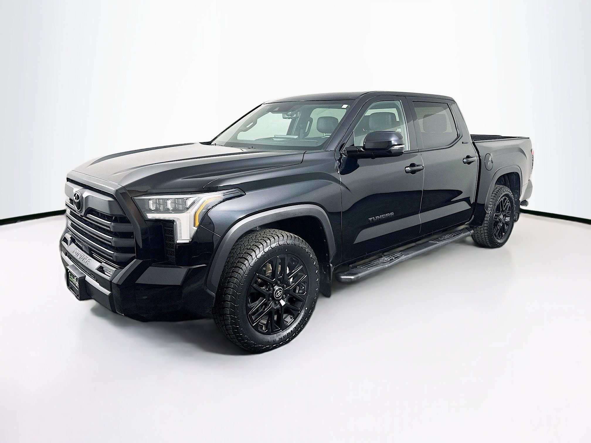 Used 2025 Toyota Tundra Limited image 3