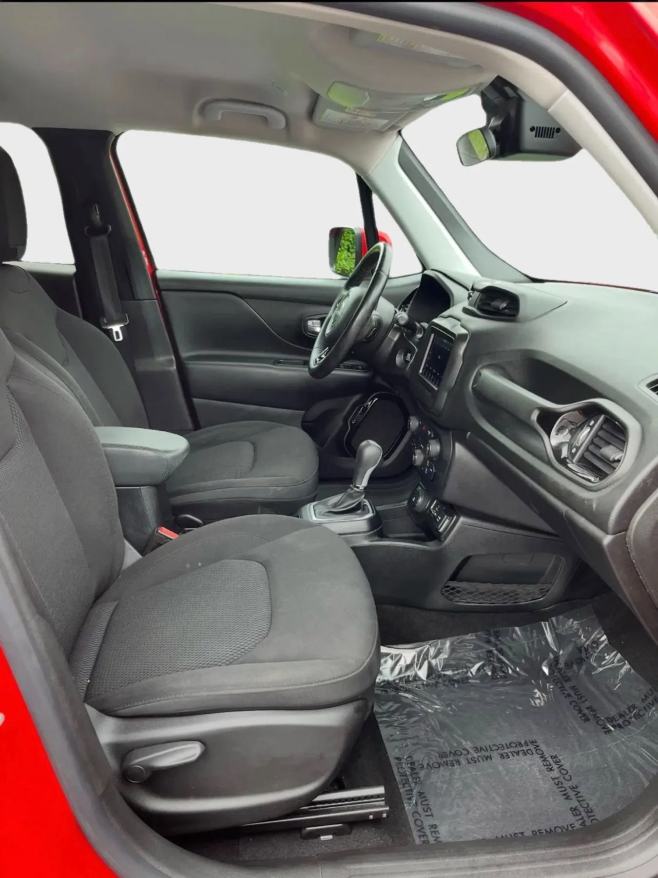 Used 2019 Jeep Renegade Altitude w/ Quick Order Package 2XM AWD/4WD image 9