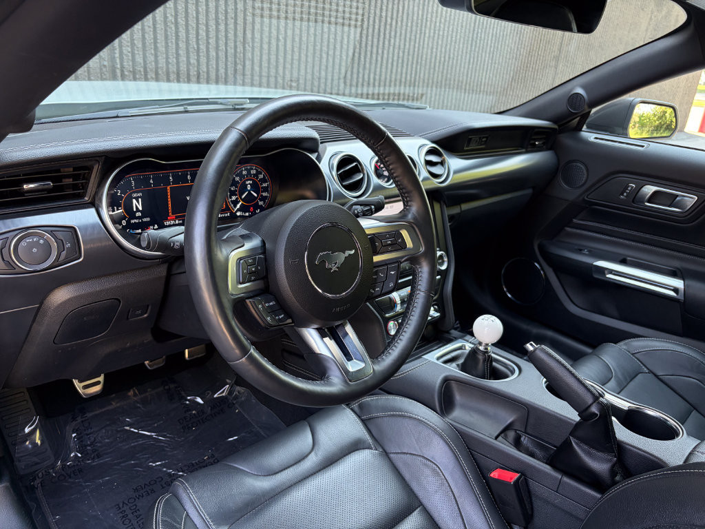 Used 2022 Ford Mustang Mach 1 w/ Mach 1 Handling Package RWD image 11