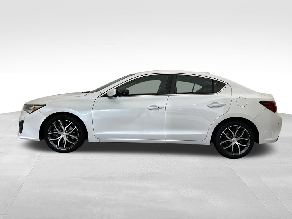 Used 2020 Acura ILX w/ Premium Package FWD image 2