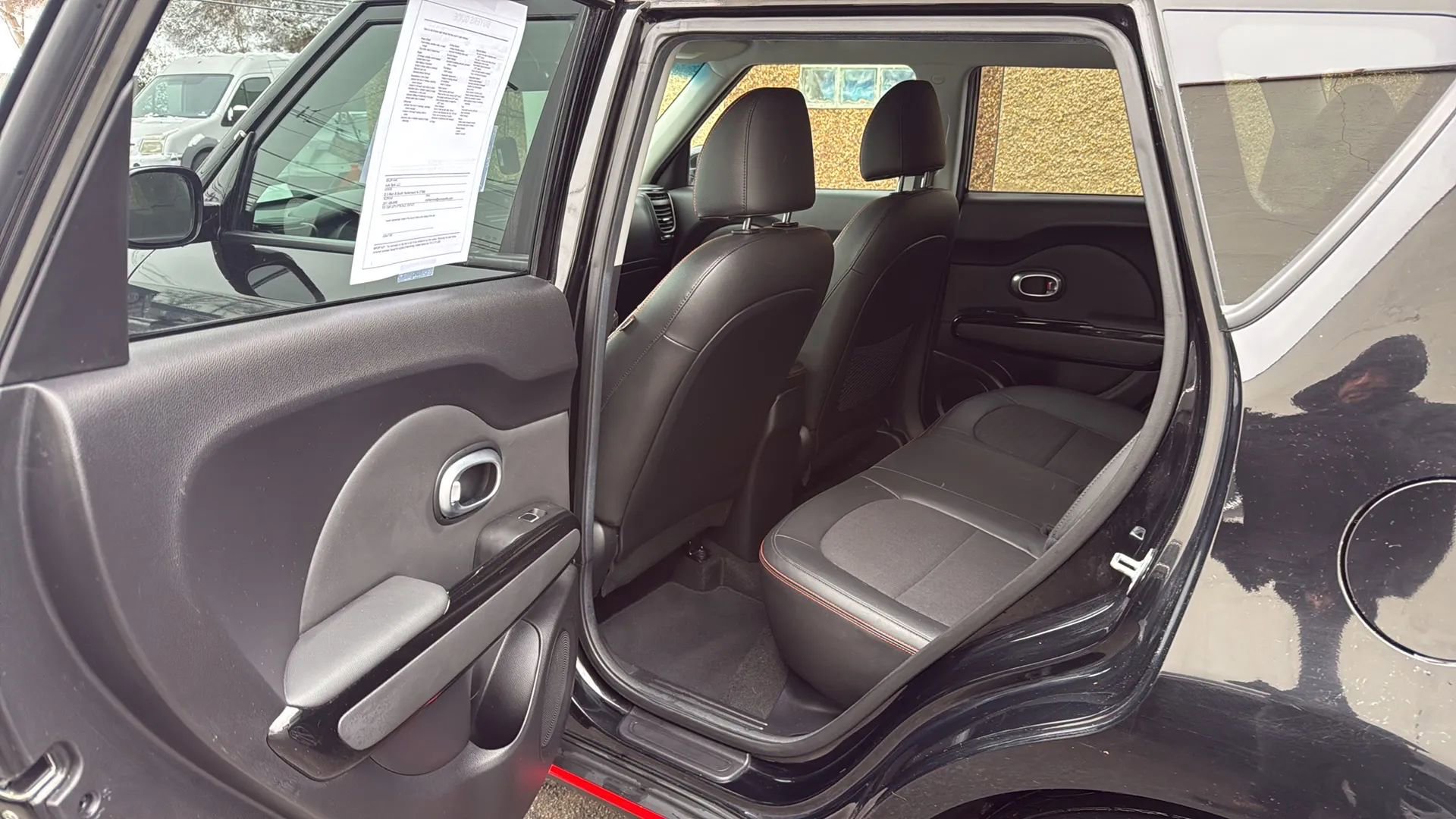 Used 2019 Kia Soul ! image 27